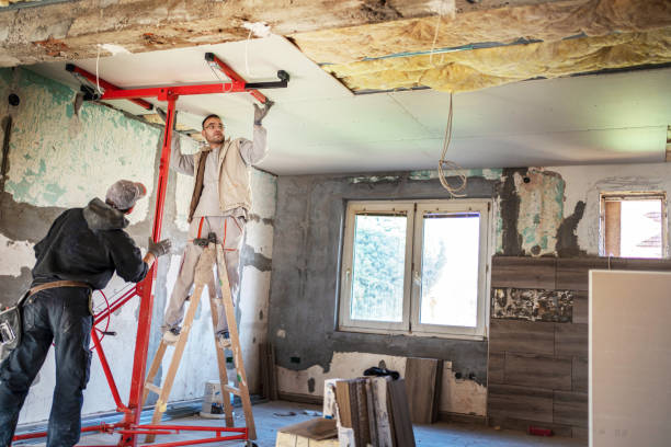 Best Fiberglass Insulation  in Lakes Of The Four Seasons, IN